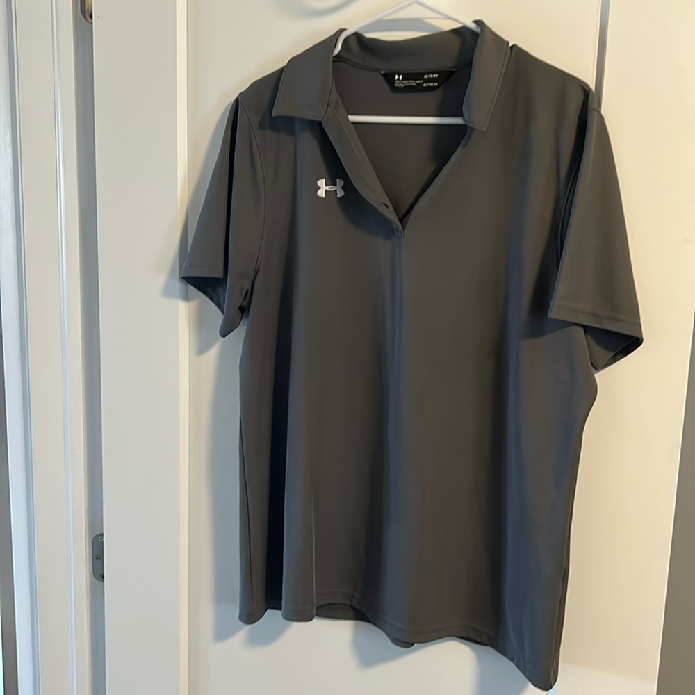 LIKE NEW- Under Armour Althetic polo size XL - Picture 1 of 5